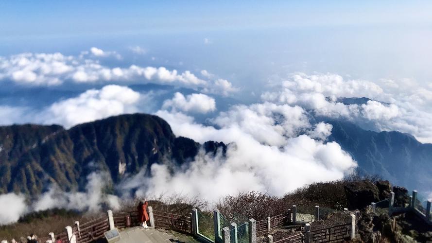 第五天:峨眉山