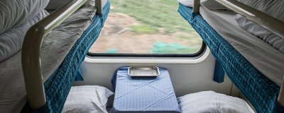 ​硬卧几点熄灯