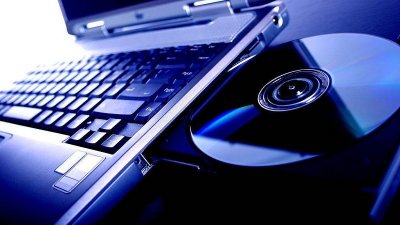 ​win10关机后鼠标灯还亮怎么办