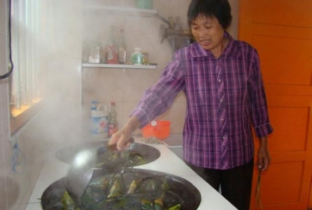 煮粽子需要多长时间熟，甜粽子要煮多长时间才熟？图5