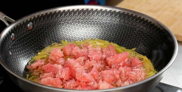 蜂蜜柚子茶怎么做,自己在家怎么做蜂蜜柚子茶图4