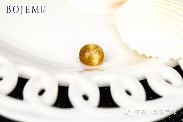 我对天然水晶饰品的认识（天然水晶清凉又美丽）(6)