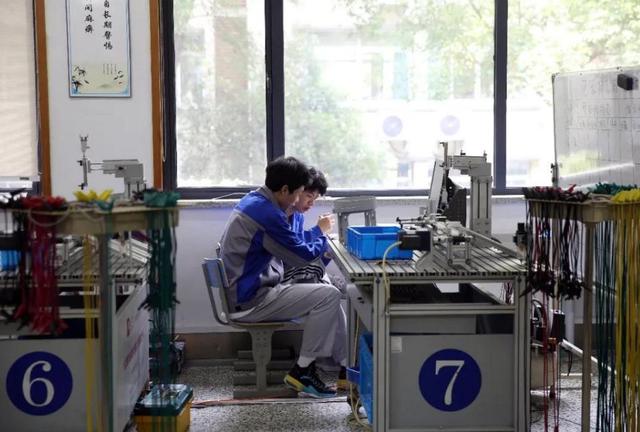 职校必须参加高考才能单招吗（职教高考来了降低中专生进大学门槛）(6)