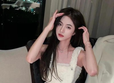 ​吴彦祖的老婆（吴彦祖晒妻子满脸皱纹照为其庆生）