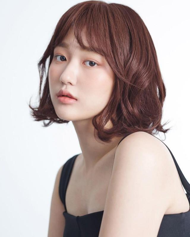 20款春夏韩系发色及发型的流行趋势