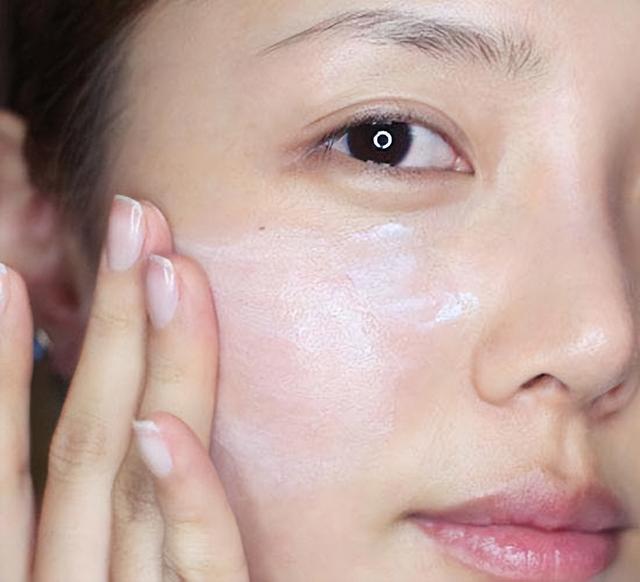 防晒霜正确用法（防晒霜的正确用法）(7)