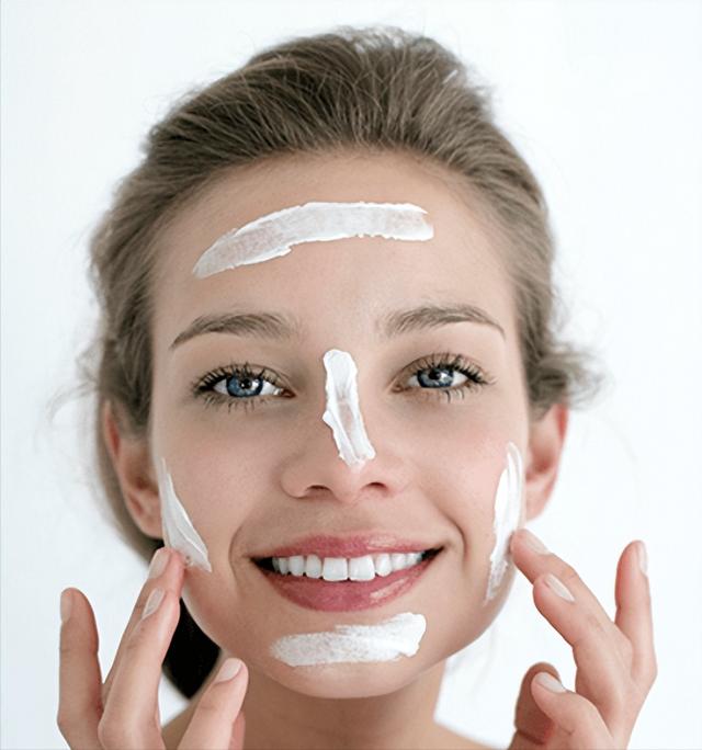 防晒霜正确用法（防晒霜的正确用法）(9)