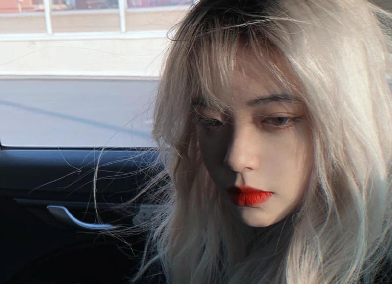 搞定一个男人，不需要太主动，走三步就能成