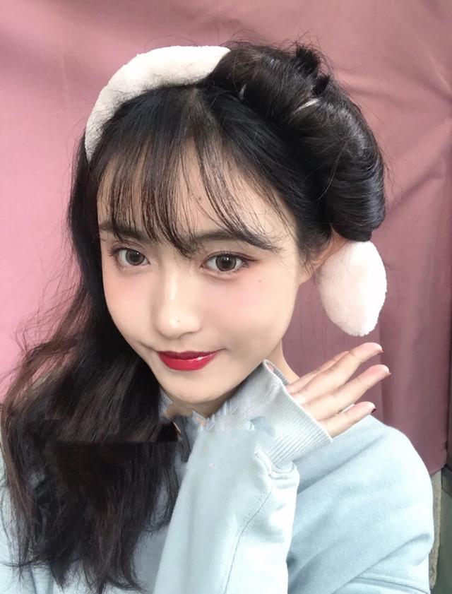 卷发棒教程示范亲手打造完美卷发（卷发棒太伤头发）(3)