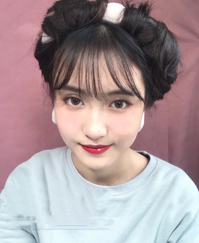 卷发棒教程示范亲手打造完美卷发（卷发棒太伤头发）(4)