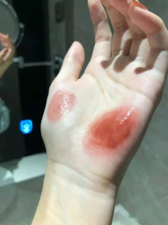 迪奥口红哪个色号好看(推荐1个最显白的迪奥口红色号)