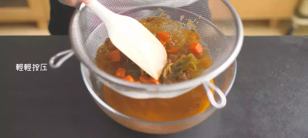 自制牛排酱汁 简单做法（秘制牛排酱汁的制作方法）