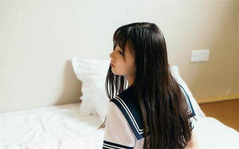 晚安情话最暖心爱的人，十句晚安情话短句