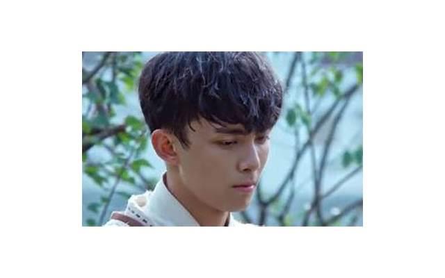 爱情像什么的经典台词（精选15条）